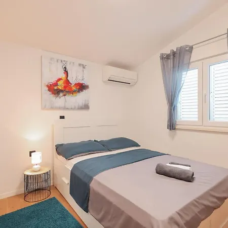 Vision 22 Daire Zadar